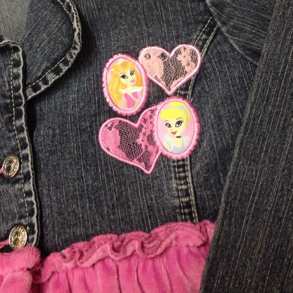 🎉FINAL PRICE Disney  princess jacket - Picture 2 of 4